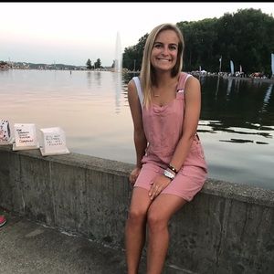 Meet your Posher, Shannon